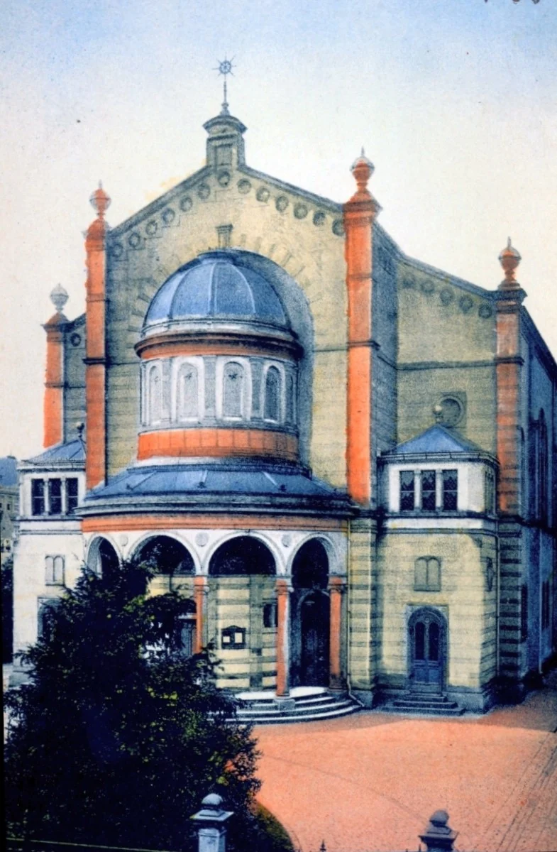 Historische kolorierte Ansicht der Bruchsaler Synagoge mit Kuppel und Rundbogenportal